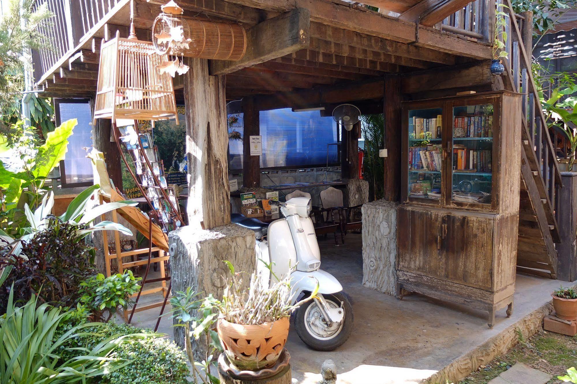 Saithong Guesthouse Chiang Mai Eksteriør billede