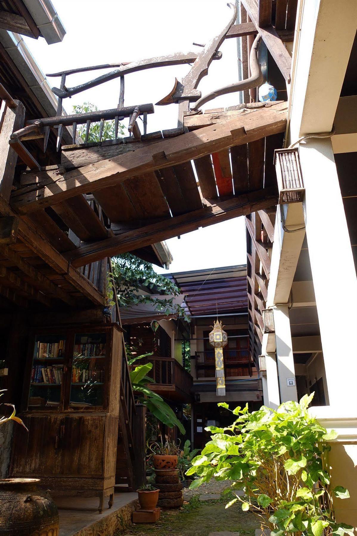 Saithong Guesthouse Chiang Mai Eksteriør billede