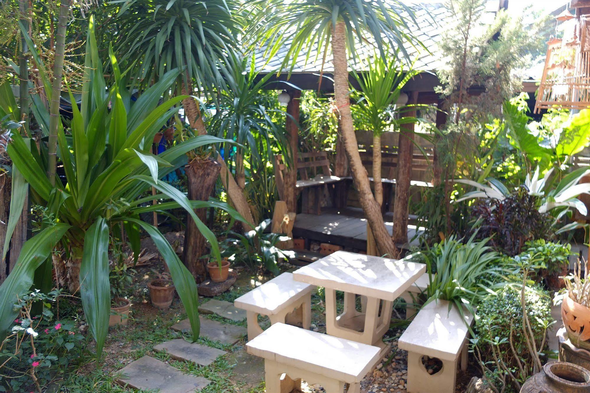 Saithong Guesthouse Chiang Mai Eksteriør billede